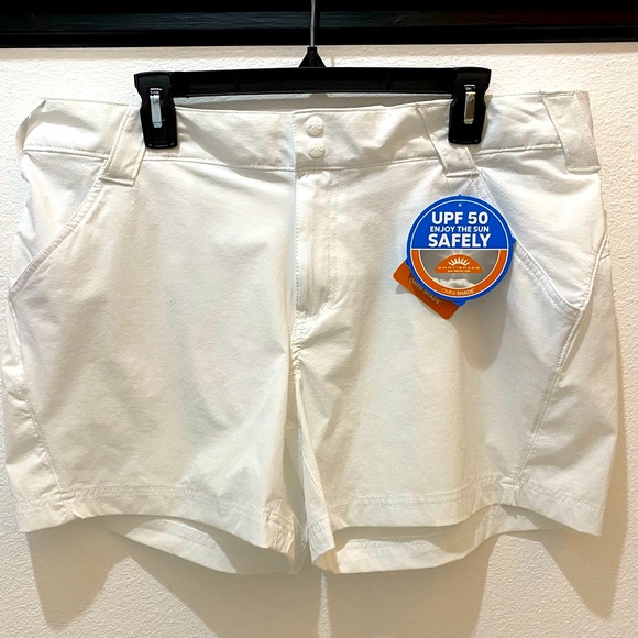 Columbia PFG Ladies Plus White Shorts-5” - w/UPF 50 - 16W - Picture 3 of 14